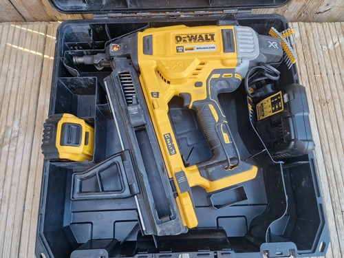 Dewalt dcn890 nail - dcn890, with