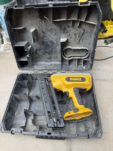 Dewalt 18v second fix - 18v,