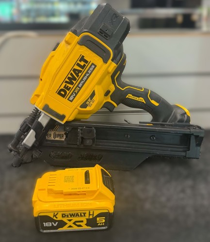Dewalt dcn930 18v brushless - 18v, xr