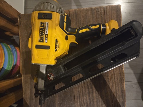 Dewalt dcn692 18v brushless - dewalt,