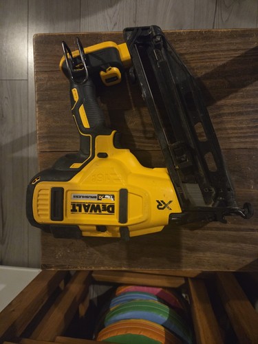 Dcn660 18v nail - dcn660,