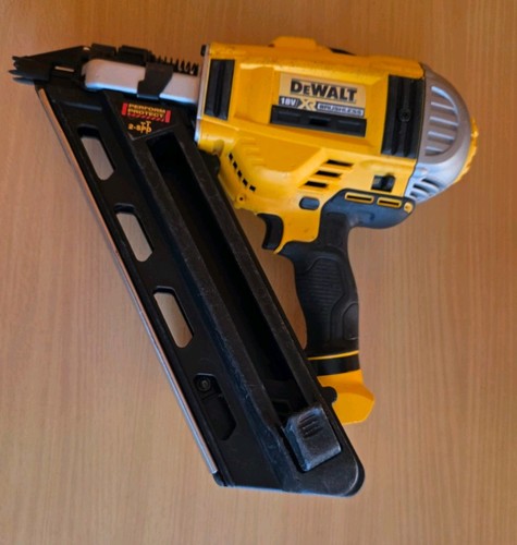 Dewalt dcn692n 18v cordless - dewalt,