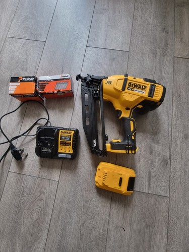 Dewalt dcn660 18v - 18v, brushless