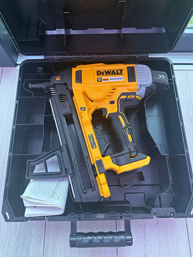 Dewalt dcn890 18v brushless - dewalt,
