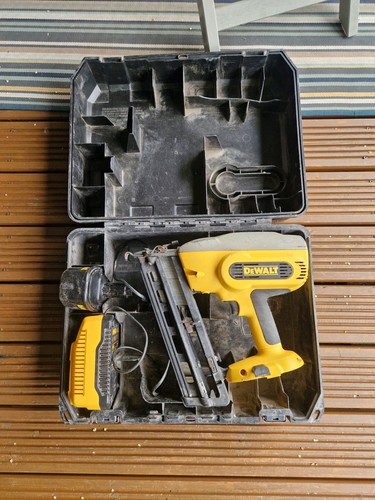 Dewalt 18v second fix - dewalt,