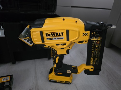 Dewalt dcn680 - dewalt,