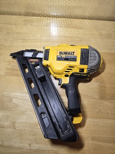 Dewalt dcn692n type - dcn692n, 18v