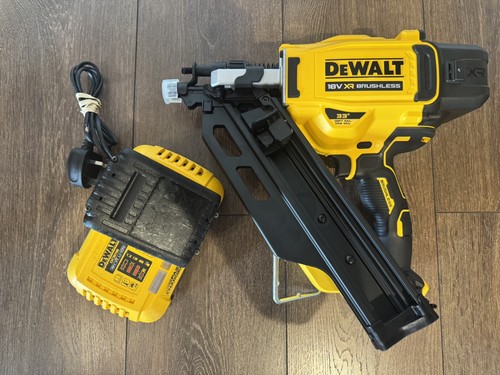 Dewalt dcn930 nail gun 5ah - dcn930,